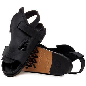 BIRKENSTOCK Bukarest leather premium handmade sandal. Size: 9,  42